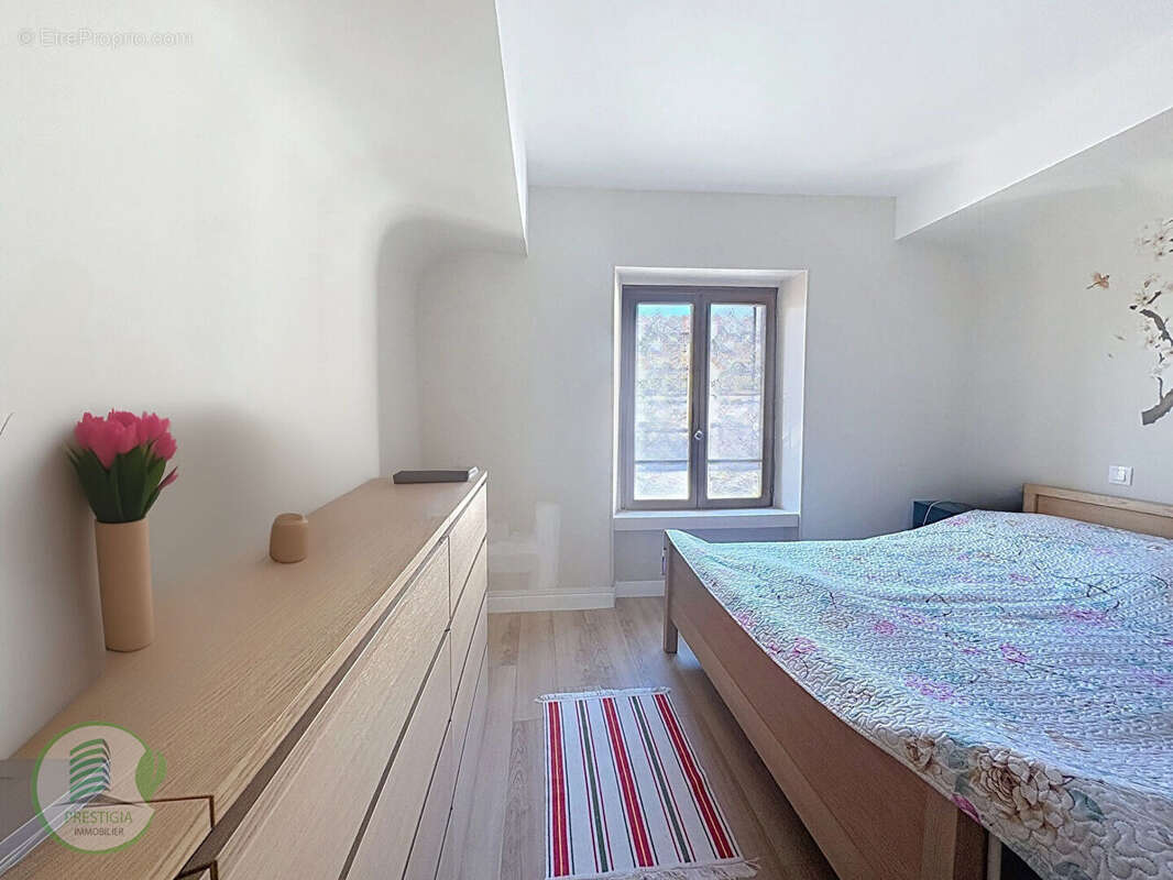 Maison à CHATILLON-SUR-MARNE