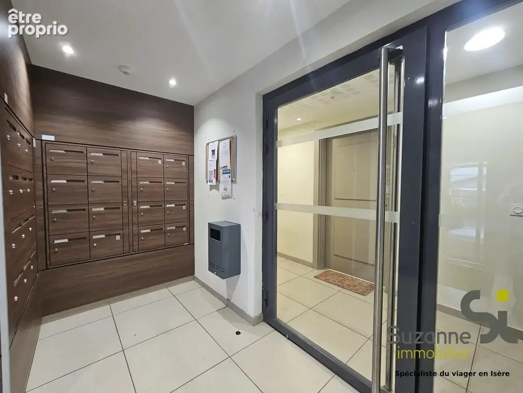 Appartement 2 pièces 39 m² à vendre à Saint-Egreve (38120) - photo 2