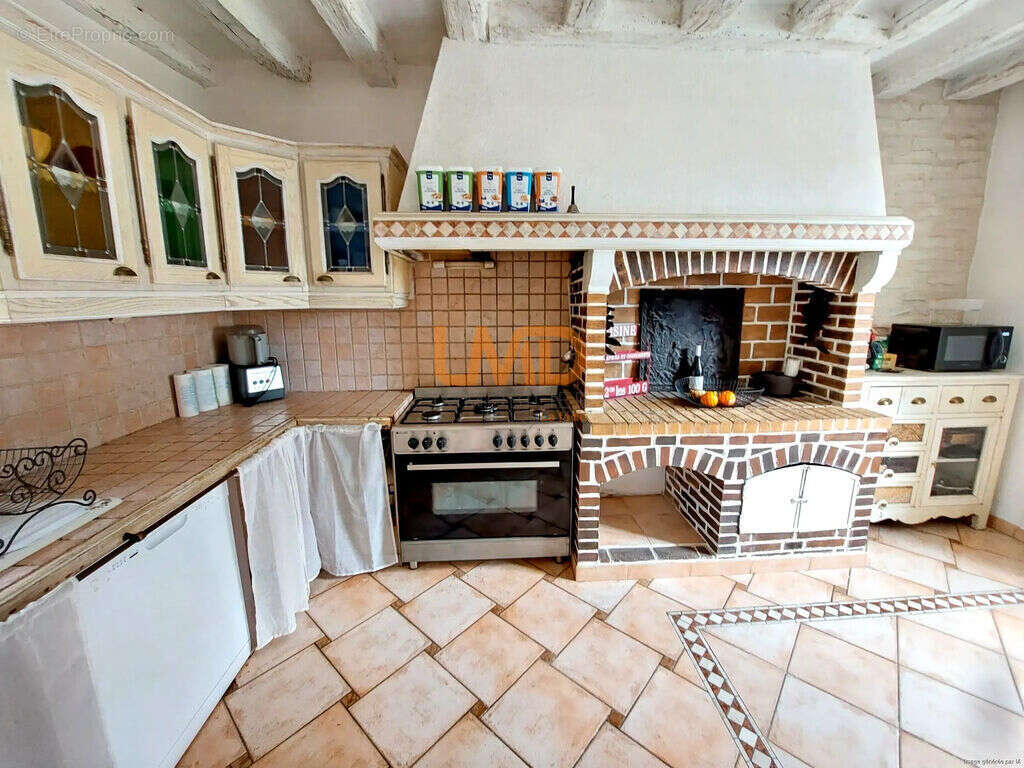 Maison 185 m² habitables sur plus de1600 m² - photo 4