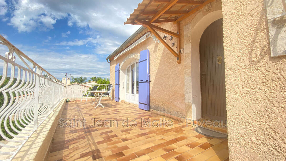 Maison à SAINT-SAVOURNIN