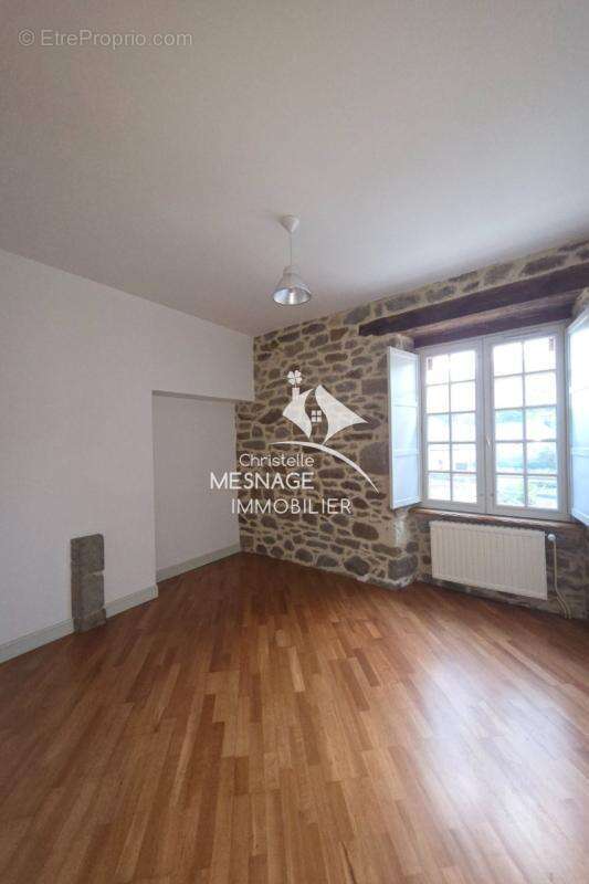 À Vendre chez Christelle Mesnage Immobilier : AU PORT DE - photo 12