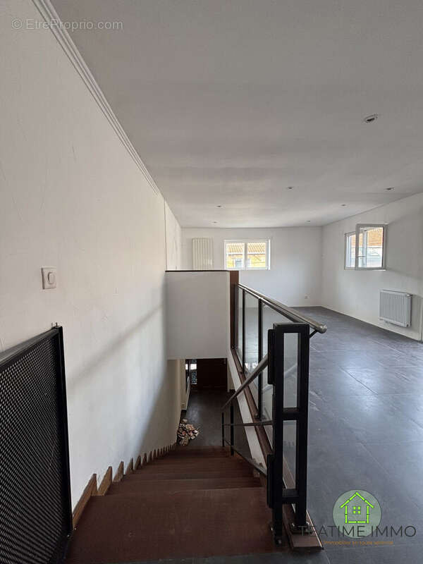 Maison 140 m² à Roubaix  - photo 6