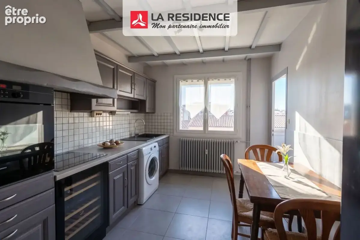 Appartement 3 pièces 80 m² à vendre à Portes-Les-Valence (26800) - photo 2