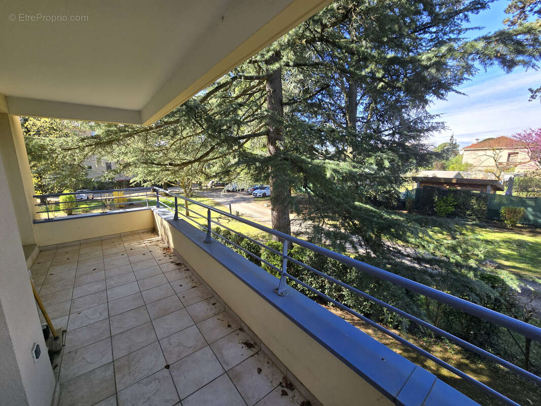 Appartement à ROMANS-SUR-ISERE
