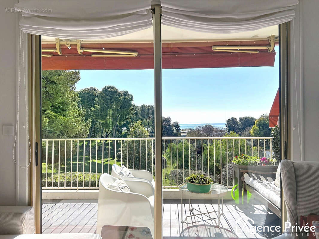 Appartement à CAGNES-SUR-MER