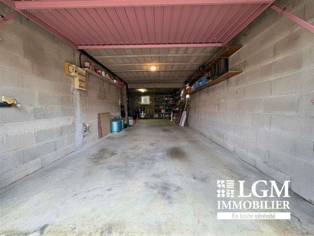 Maison à SAINT-SULPICE