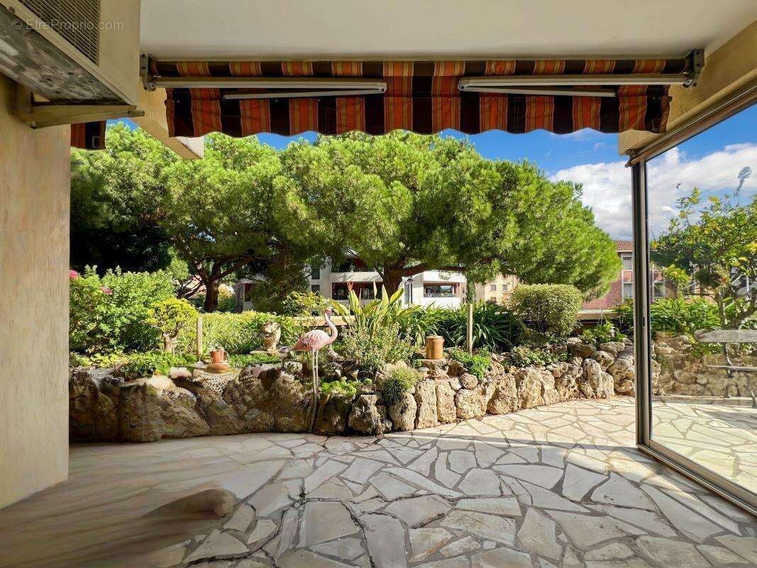 Appartement à FREJUS