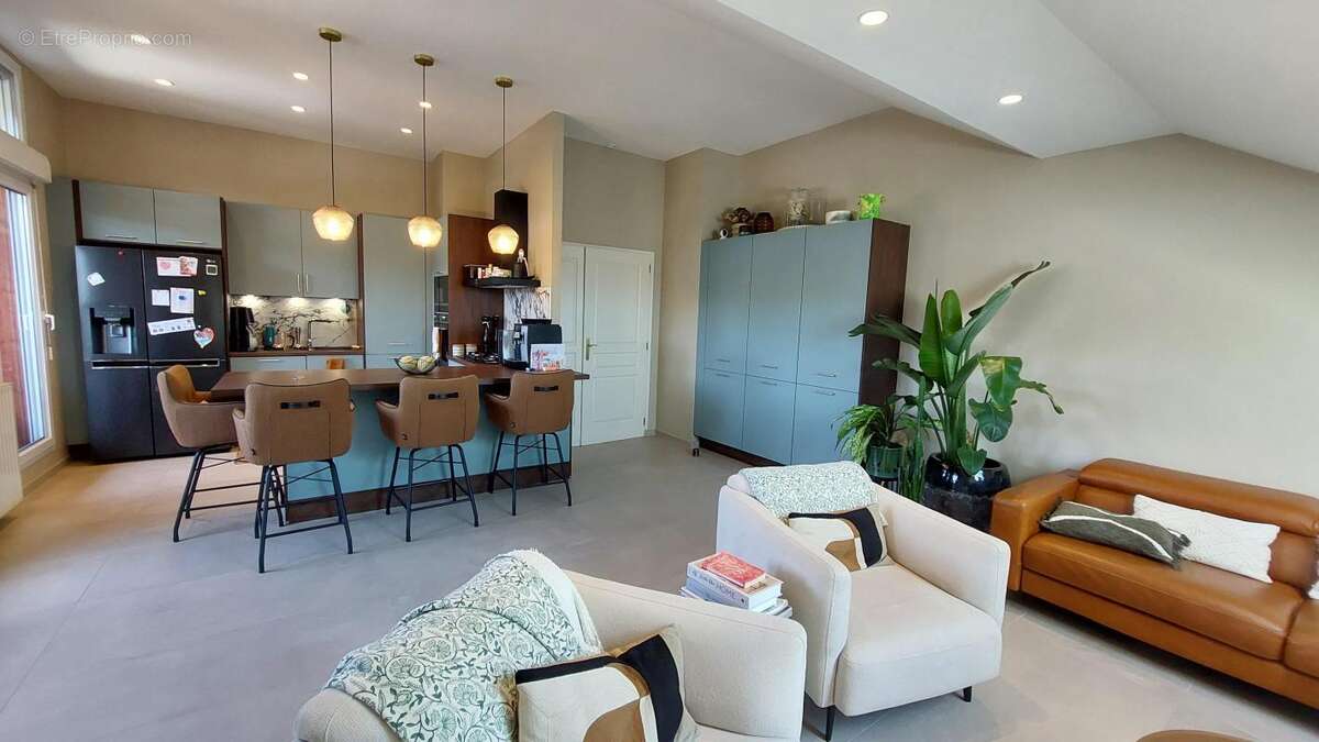 Appartement à LA BALME-DE-SILLINGY