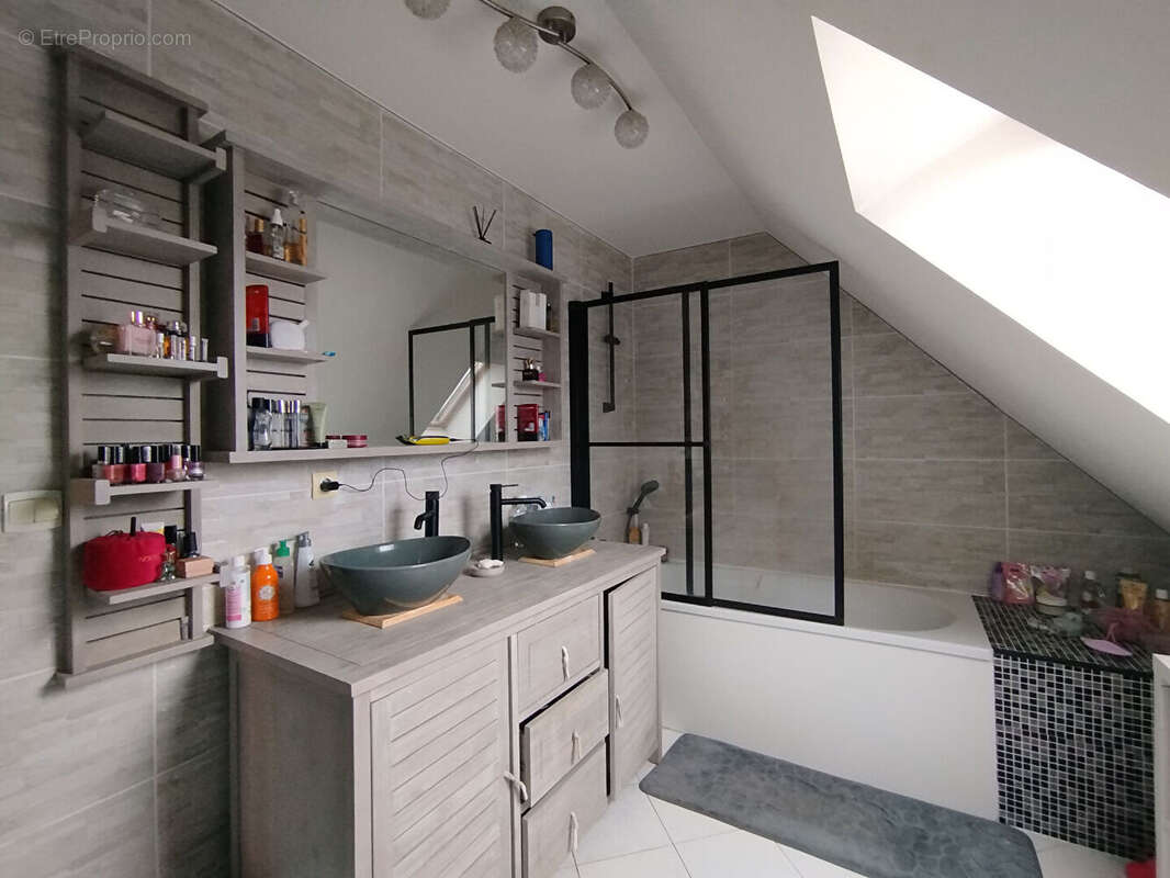 Maison à SAINT-AUBIN-EN-BRAY