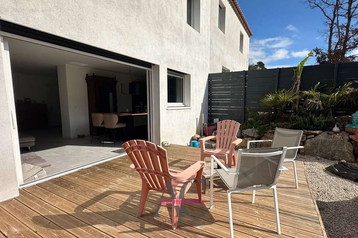 Maison à GAREOULT