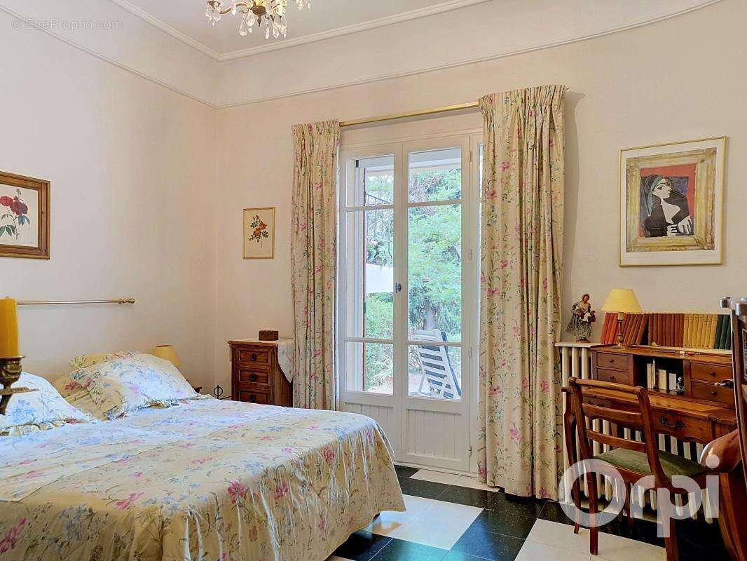 RARE à la vente villa d'exception de 191 m² type 5 sur 1995 m² de terrain - photo 10