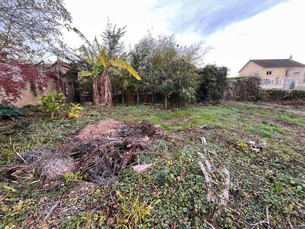 Terrain à BRETTEVILLE-SUR-LAIZE