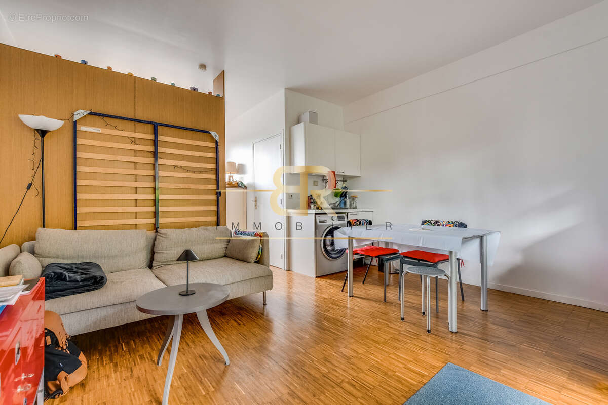 Maison à IVRY-SUR-SEINE