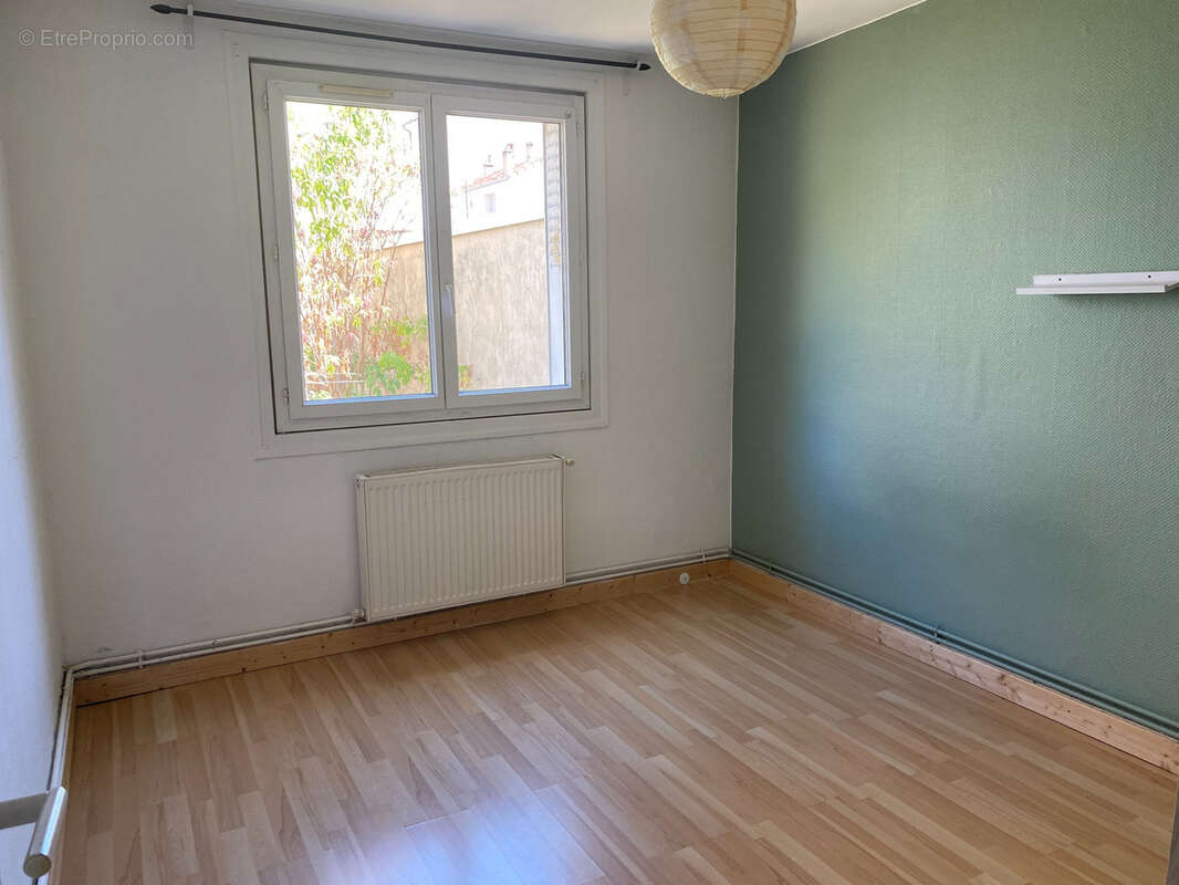 Appartement T3 avec cave, Rue Albert de Mun 26000 VALENCE - photo 11