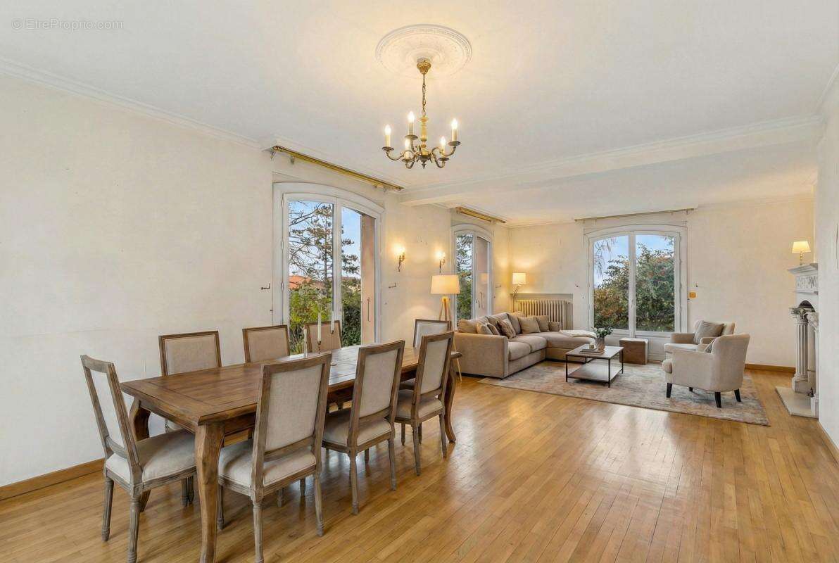 Maison à RAMONVILLE-SAINT-AGNE