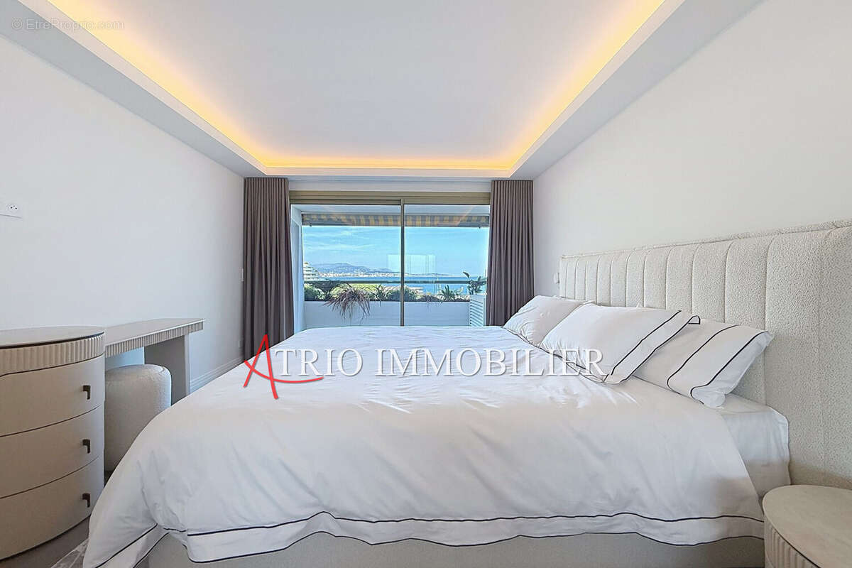 Appartement à VILLENEUVE-LOUBET