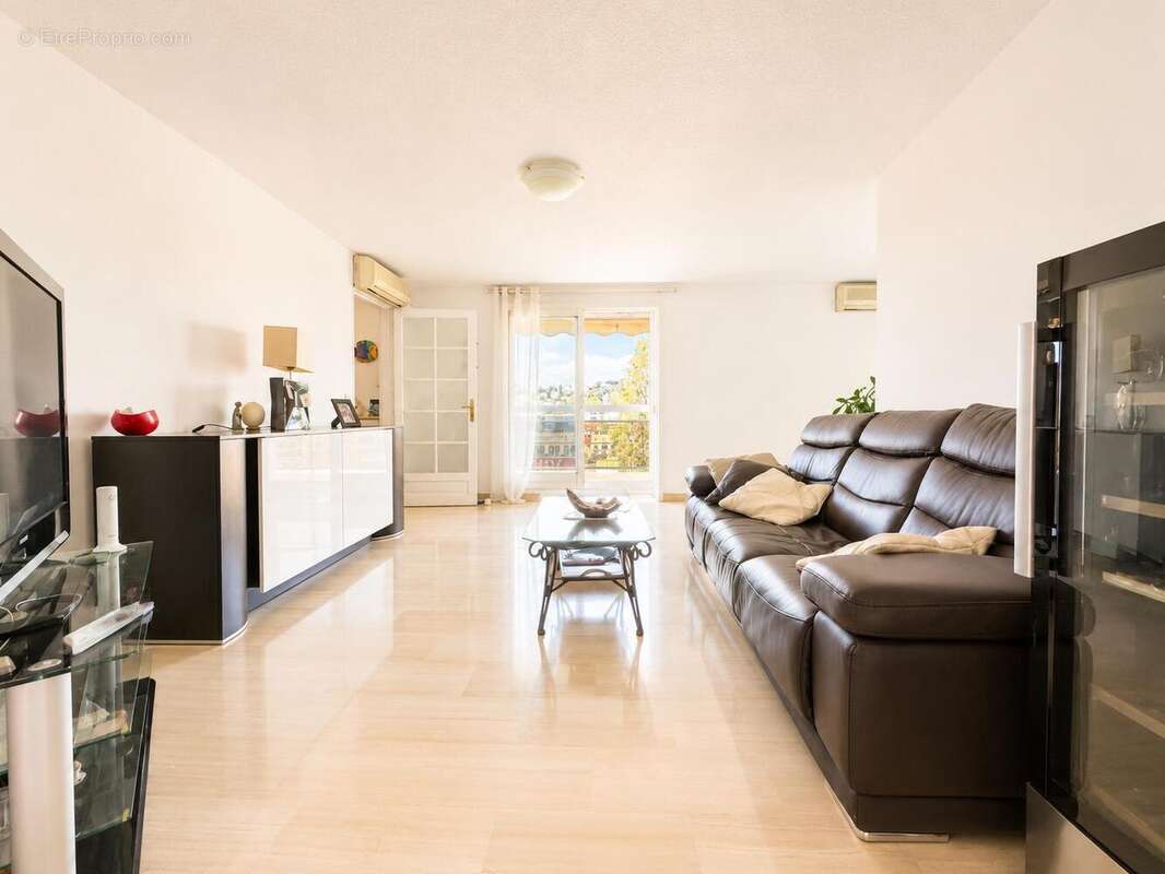   - Appartement à NICE