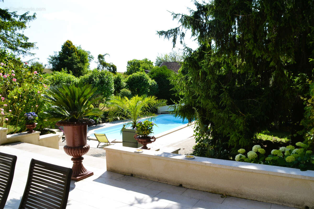 Maison à BRAY-SUR-SEINE