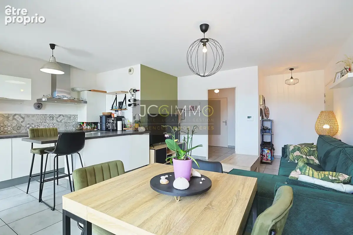 Appartement T3 récent avec terrasse et garage ! - photo 2