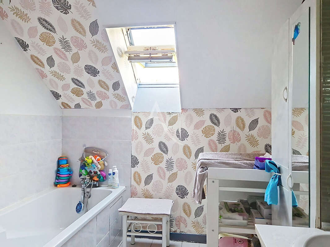 Maison à SAINT-MATHURIN-SUR-LOIRE