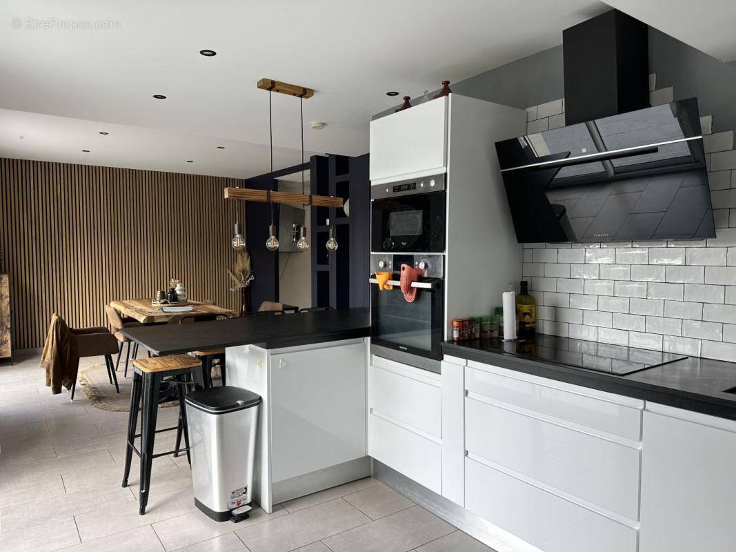 Maison à SAINT-ETIENNE