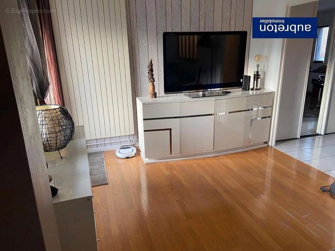 Appartement à LE PONT-DE-CLAIX