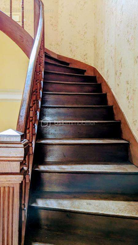 Maison à SAINTE-MAURE-DE-TOURAINE