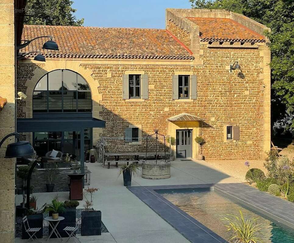 Maison à PORT-DE-BOUC