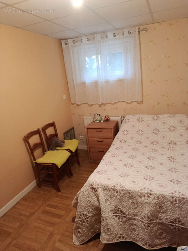 Maison à AUZAT-LA-COMBELLE