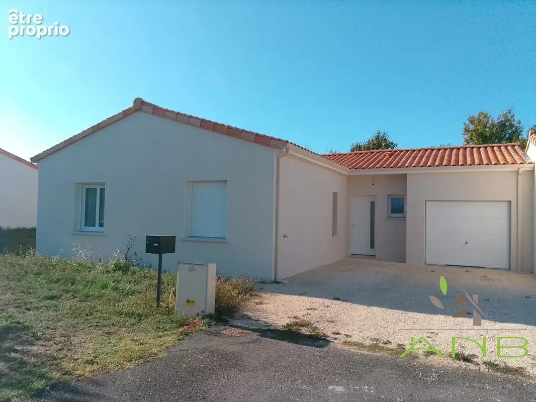 Maison 4 pièces 90 m² à vendre à Fouquebrune (16410) - photo 6