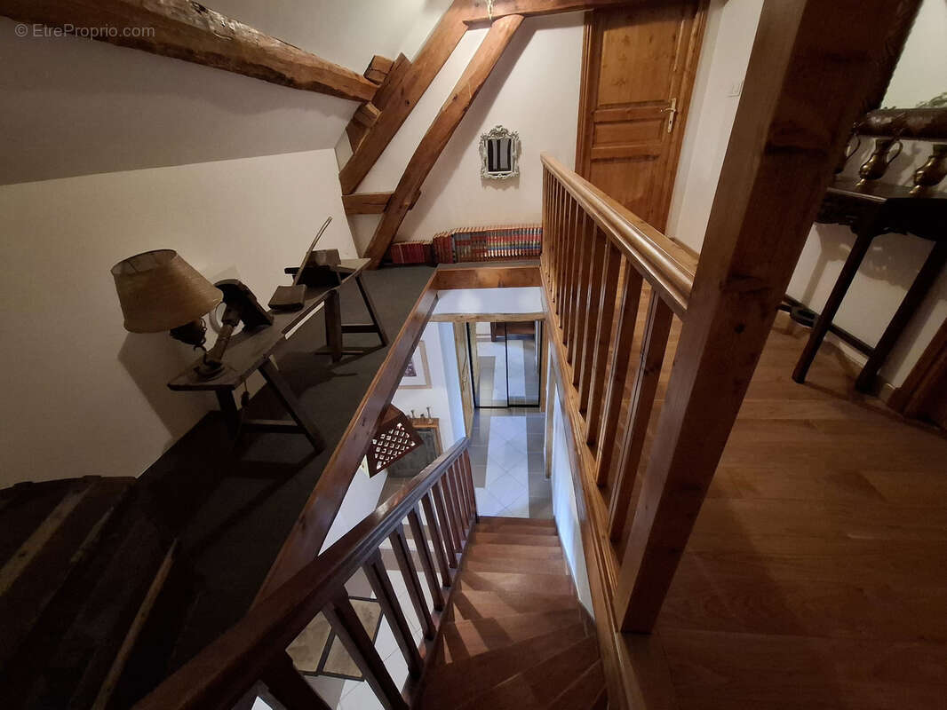 Maison à COULOMMIERS