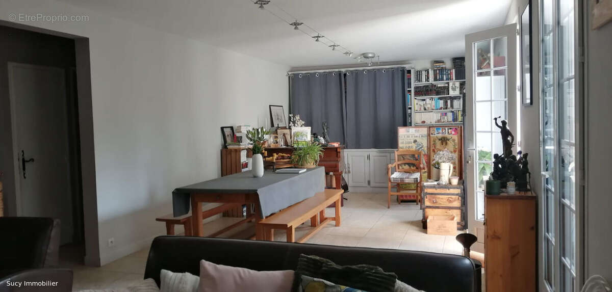 Maison à SUCY-EN-BRIE