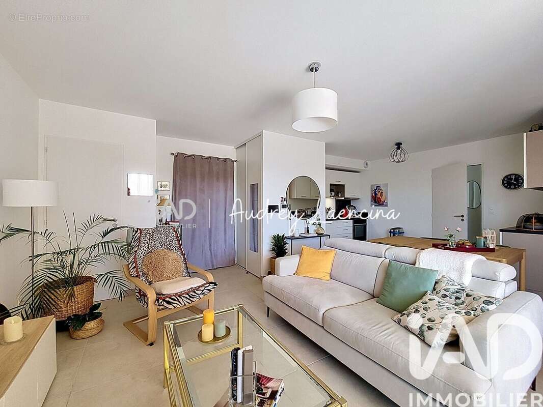 Photo 2 - Appartement à SAUVIAN