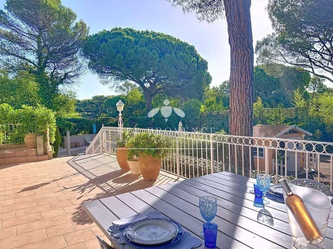 Maison à SAINT-RAPHAEL