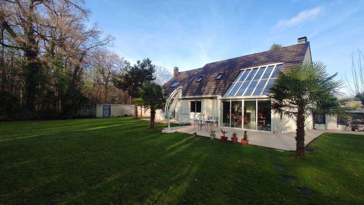 Maison à YERRES