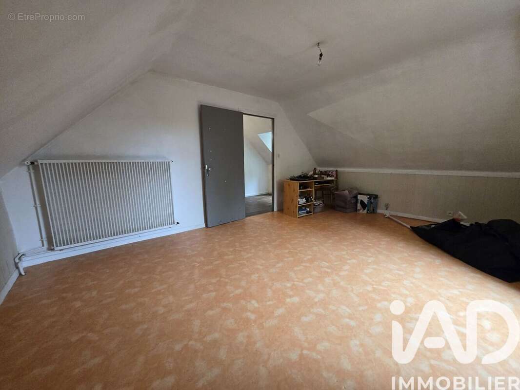 Maison 160 m² à Louvie-Juzon  - photo 9
