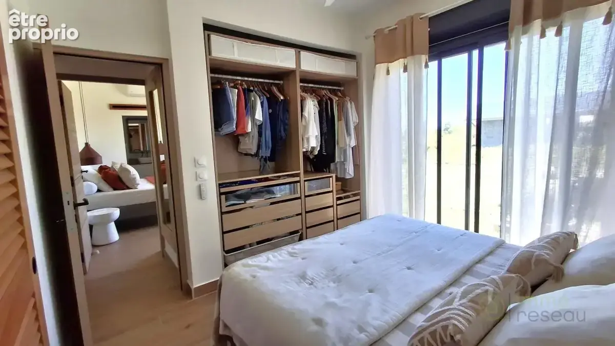 Maison 5 pièces 168 m² à vendre à Sainte-Anne (97180) - photo 8