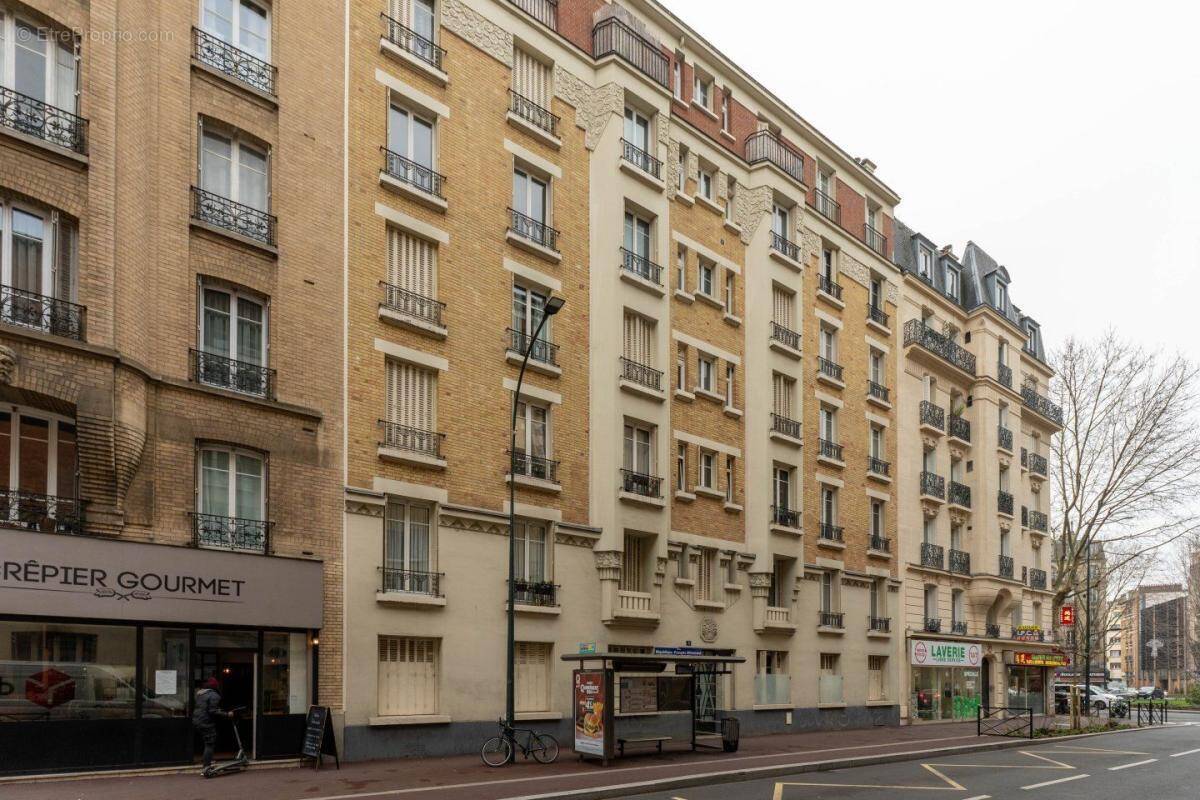 Appartement à CLICHY