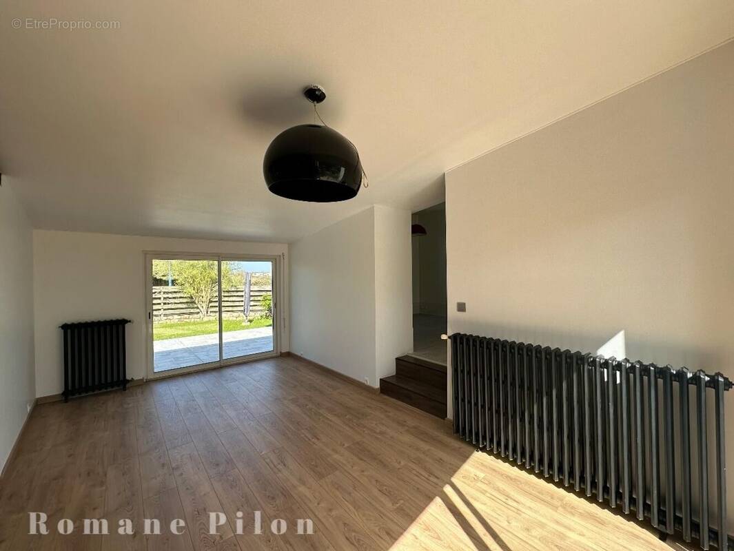 Photo 1 - Maison à PLOUGONVELIN