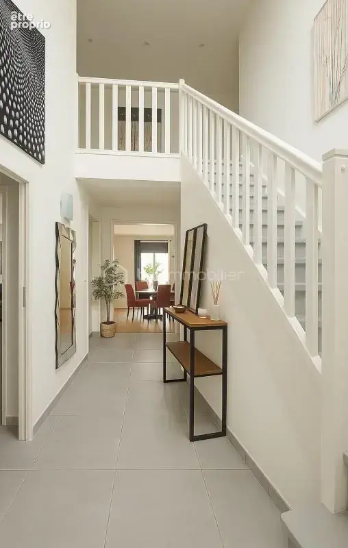 Maison familiale de 227m2 avec piscine chauffée! - photo 2