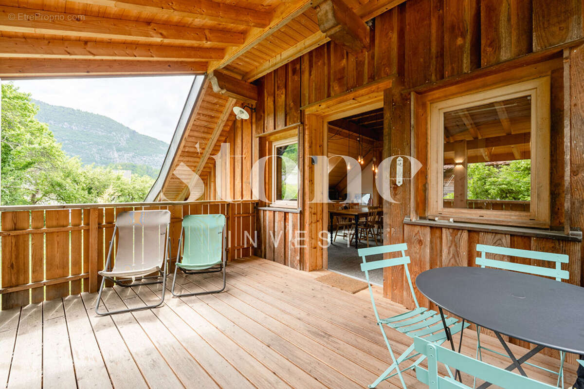 Maison à NAVES-PARMELAN