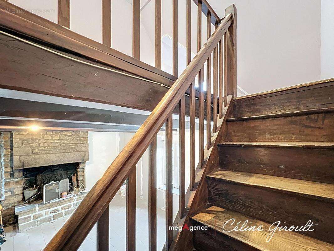 Maison à MARCEY-LES-GREVES