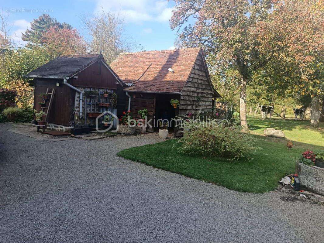 Maison à LA FERRIERE-AUX-ETANGS