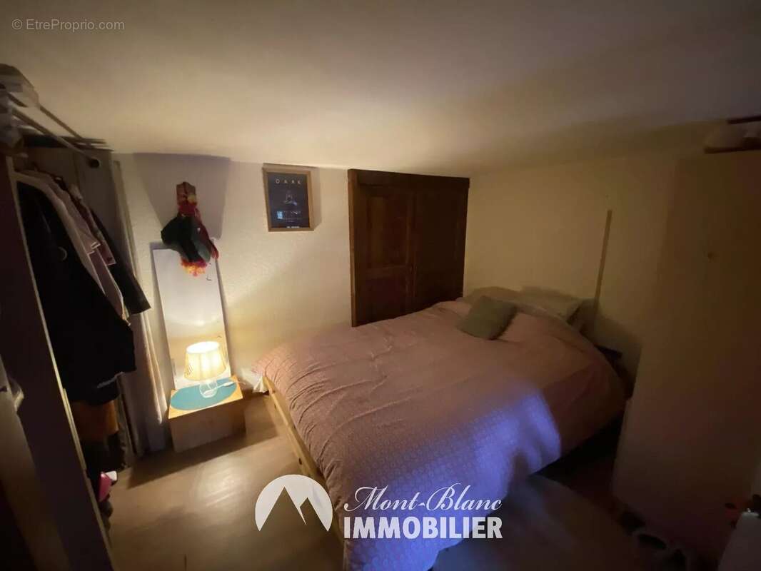 Appartement à DEMI-QUARTIER