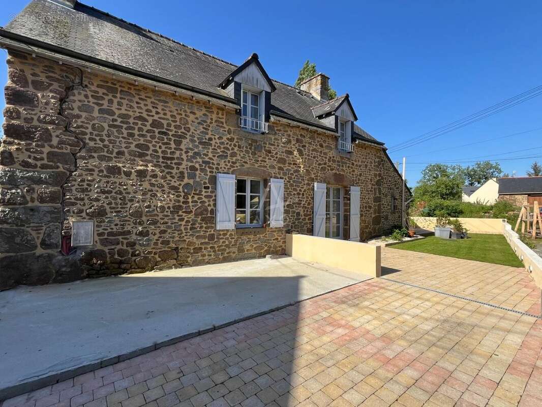 Maison à LA FONTENELLE
