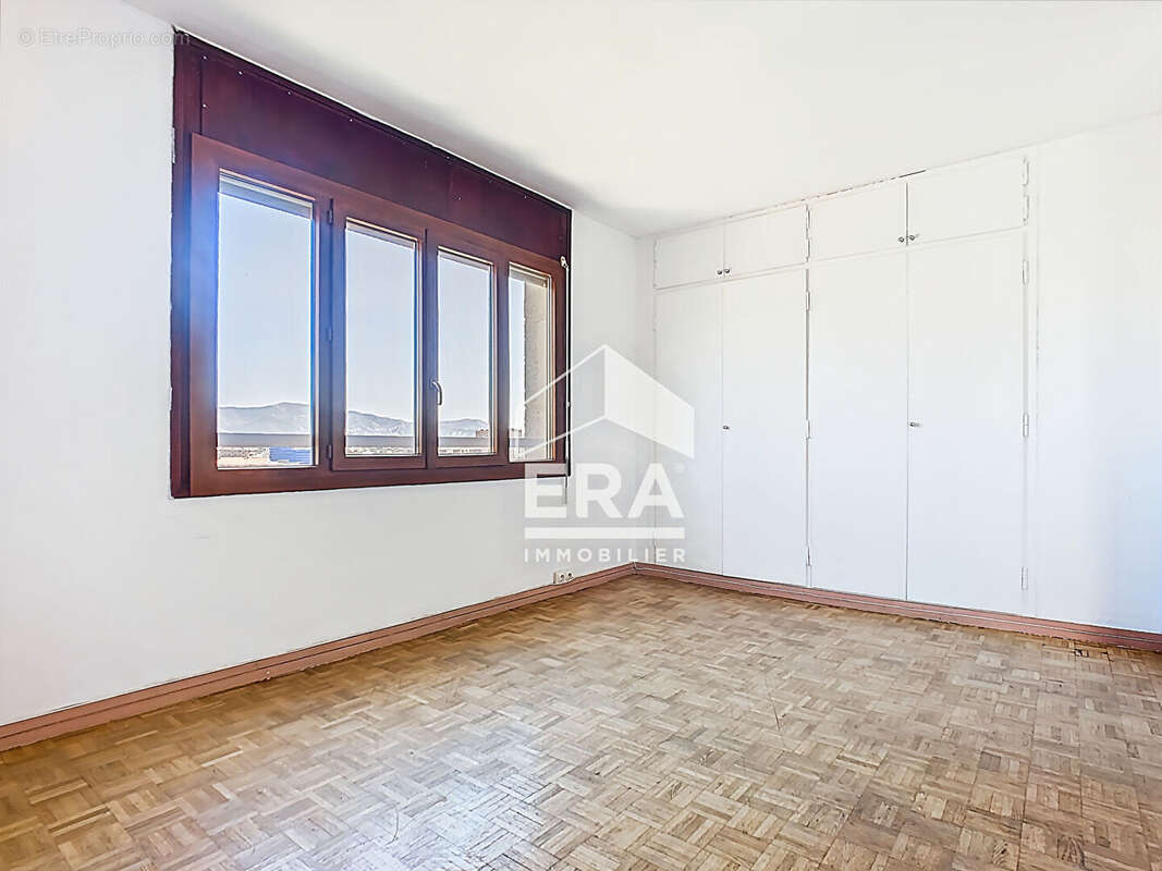 Appartement à MARSEILLE-13E