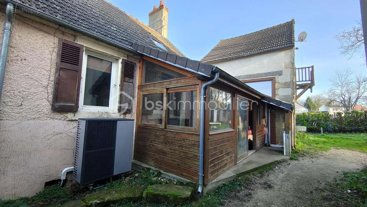 Maison à TRONSANGES