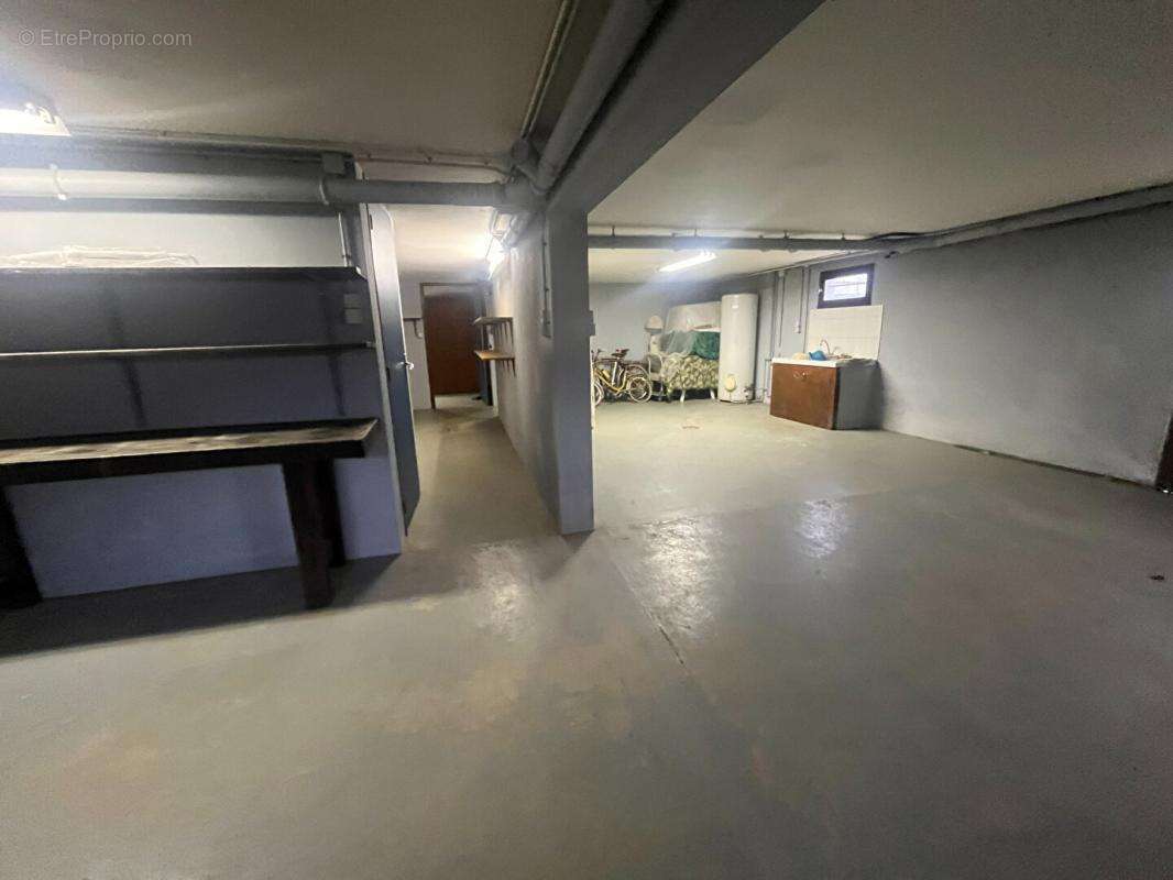 Maison sur sous sol 6 chambres  200 m2 - photo 17