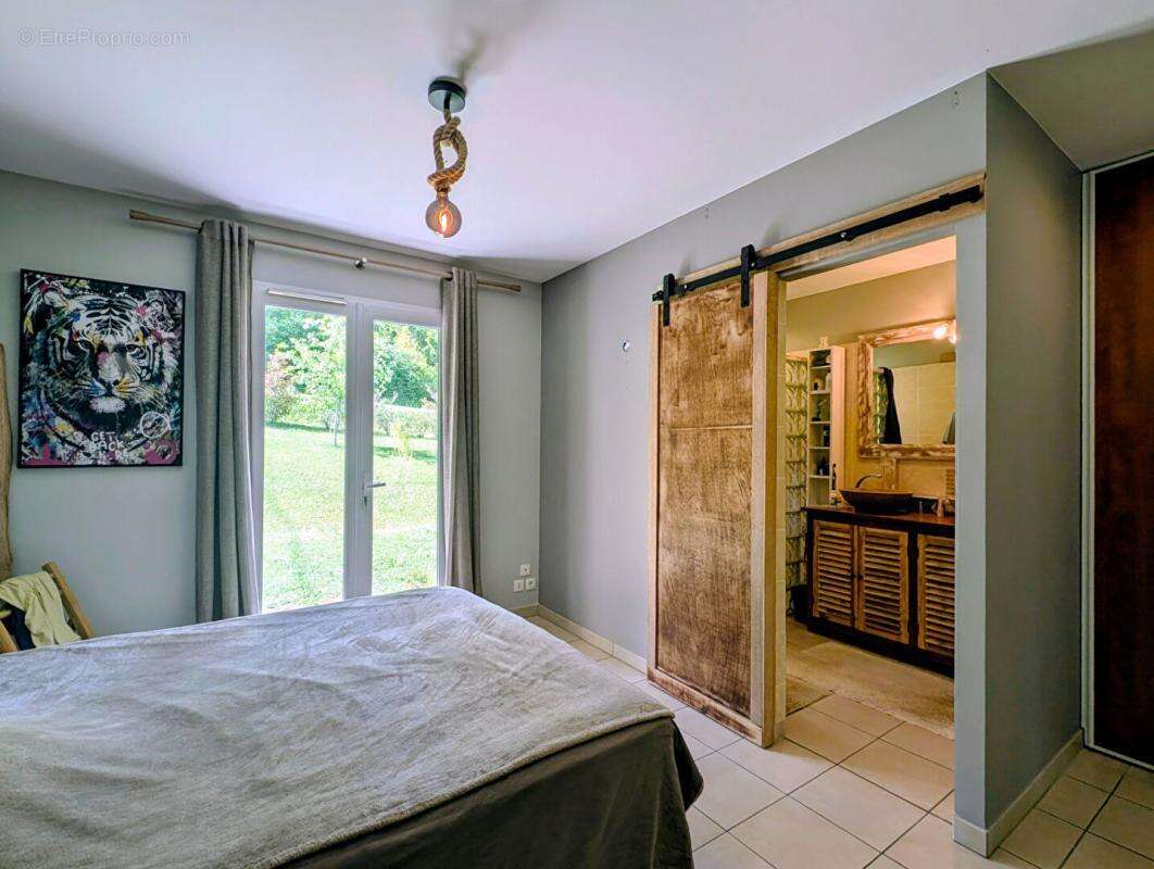 Maison Le Plan 8 pièce(s) 210 m2 - photo 8