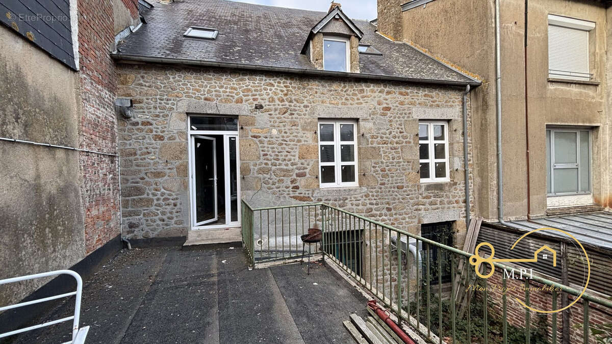 Appartement à LA FERTE-MACE
